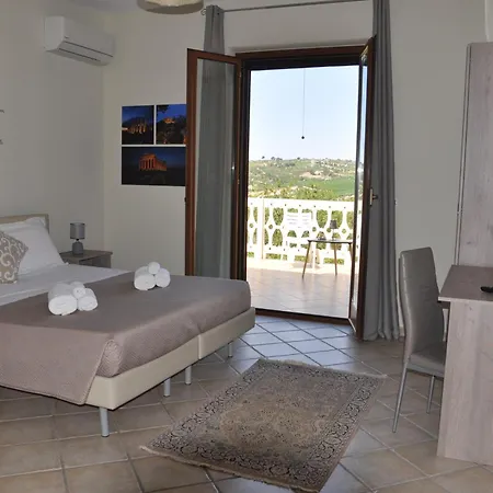 B&B La Terrazza Degli Scrittori